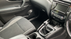 Nissan Qashqai 1.3 DiG-T Acenta Premium 5dr Petrol Hatchback